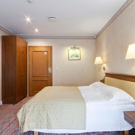 Story Inn Self Check-In Hotel Vilna Exterior foto